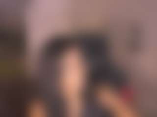 EmiilieEvaans's Live Sex Cam Show