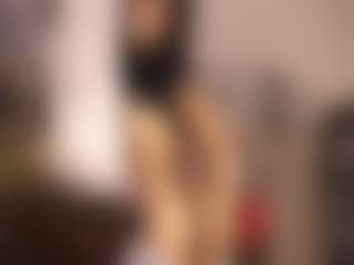 EmiilieEvaans's Live Sex Cam Show
