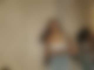 EmiilieEvaans's Live Sex Cam Show