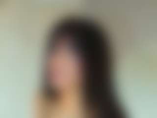 EmiilieEvaans's Live Sex Cam Show