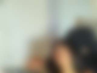 EmiilieEvaans's Live Sex Cam Show