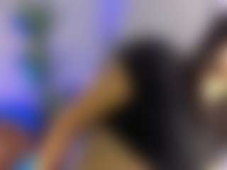 EmiilieEvaans's Live Sex Cam Show