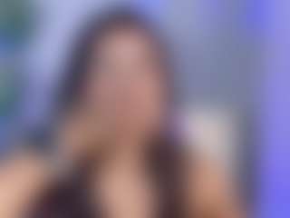 EmiilieEvaans's Live Sex Cam Show