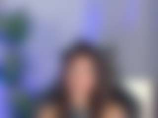EmiilieEvaans's Live Sex Cam Show