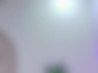 Live cam show with EmiilieEvaans - Deepthroat on Streamer API