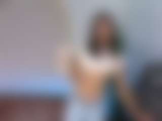 EmiilieEvaans's Live Sex Cam Show
