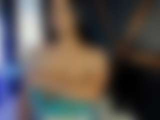 Live cam show with EmiliWilliams - Young Adult on Fling VIP Chat
