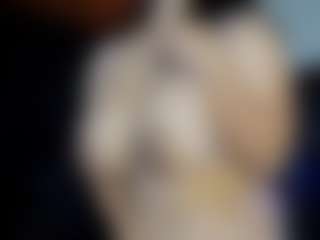 Live cam show with EmiliWilliams - Big Tits on CamSextacy