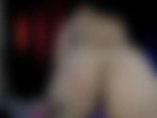 Live cam show with EmiliWilliams - Deepthroat on PervPlay.com