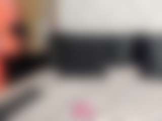 Live cam show with EmiliWilliams - Young Adult on hornycams.live