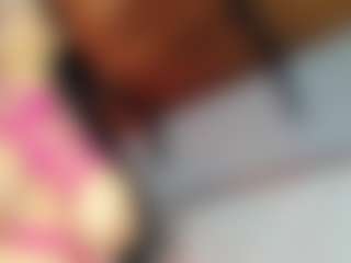 Live cam show with EmiliWilliams - Natural on liverealitysex.com