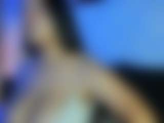 Live cam show with EmiliWilliams - Deepthroat on Camsoda