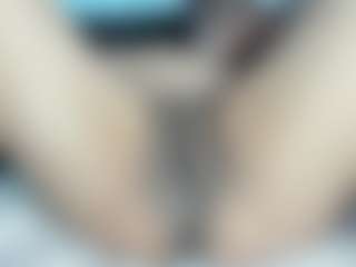 Live cam show with EmiliWilliams - Drinking on sexylive.show