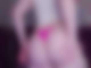 EvaPeachh's Live Sex Cam Show