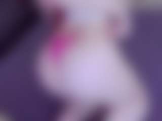 Live cam show with EvaPeachh - Thong on crypto-cams