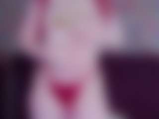 Live cam show with EvaPeachh - Thong on Free Soda