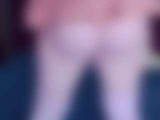 EvaPeachh's Live Sex Cam Show