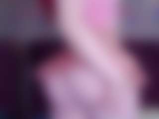 Live cam show with EvaPeachh - Amateur on CamwithHer