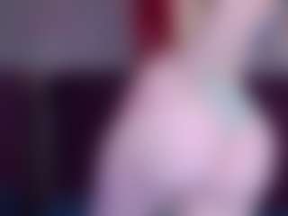 Live cam show with EvaPeachh - Bedroom on CSO-WL