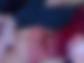 EvaPeachh's Live Sex Cam Show