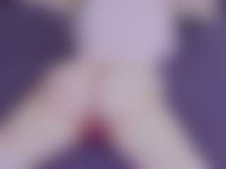 EvaPeachh's Live Sex Cam Show