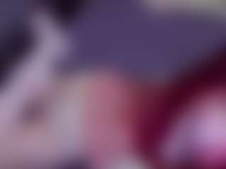 Live cam show with EvaPeachh - Green Eyes on Instabang