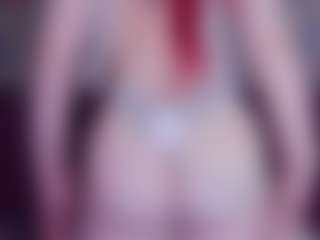 Live cam show with EvaPeachh - Solo on Camsoda