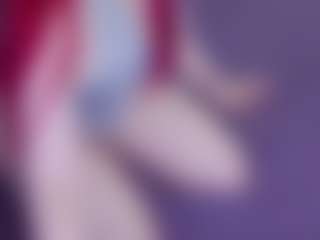 Live cam show with EvaPeachh - Solo on Camsoda