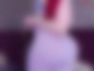 Live cam show with EvaPeachh - College on Camsoda