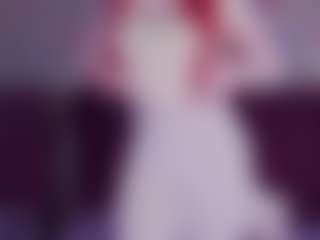 Live cam show with EvaPeachh - Green Eyes on madthumbs