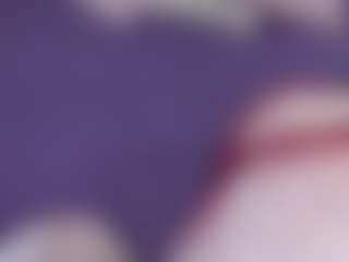 Live cam show with EvaPeachh - Green Eyes on madthumbs