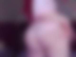 Live cam show with EvaPeachh - Blonde Hair Petite on Free Soda
