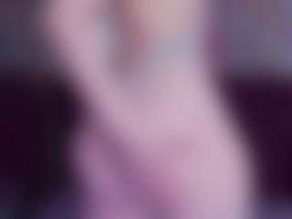 EvaPeachh's Live Sex Cam Show