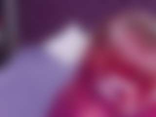 EvaPeachh's Live Sex Cam Show