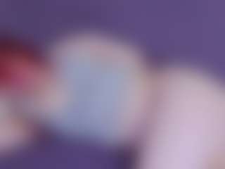 Live cam show with EvaPeachh - Solo on live18s.com