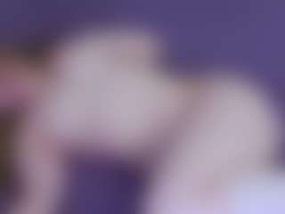 EvaPeachh's Live Sex Cam Show