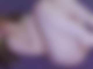 EvaPeachh's Live Sex Cam Show