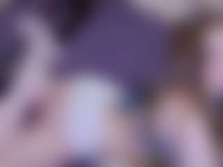 EvaPeachh's Live Sex Cam Show
