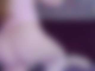 Live cam show with EvaPeachh - Blonde Hair College on livesuperchat.net