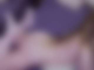 EvaPeachh's Live Sex Cam Show
