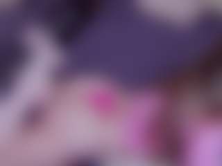 Live cam show with EvaPeachh - Blonde Hair on CamSodaAdn