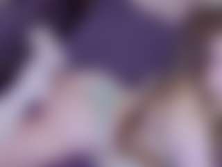 Live cam show with EvaPeachh - Student on AdultVida.com