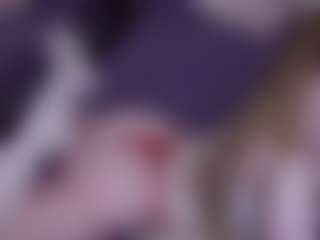 Live cam show with EvaPeachh - Public on https://playwithruby.com