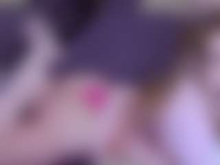 Live cam show with EvaPeachh - Natural on Streamer API
