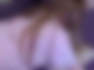 EvaPeachh's Live Sex Cam Show