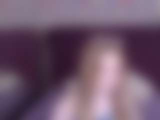 Live cam show with EvaPeachh - Bedroom Blonde Hair on Gym Cam Girls