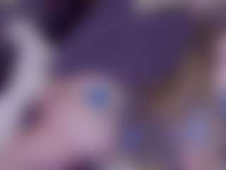 EvaPeachh's Live Sex Cam Show