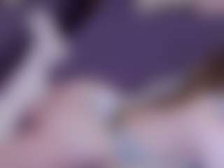 EvaPeachh's Live Sex Cam Show