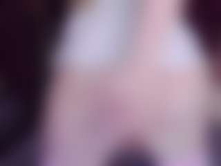 EvaPeachh's Live Sex Cam Show