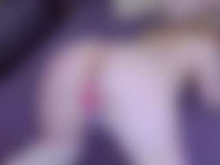 EvaPeachh's Live Sex Cam Show